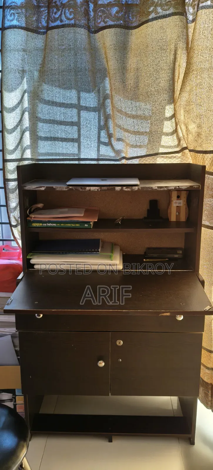 Good Study Table for Sale