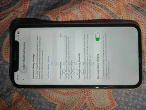 অ্যাপল আইফোন ১১ ১২৮ জিবি হোয়াইট