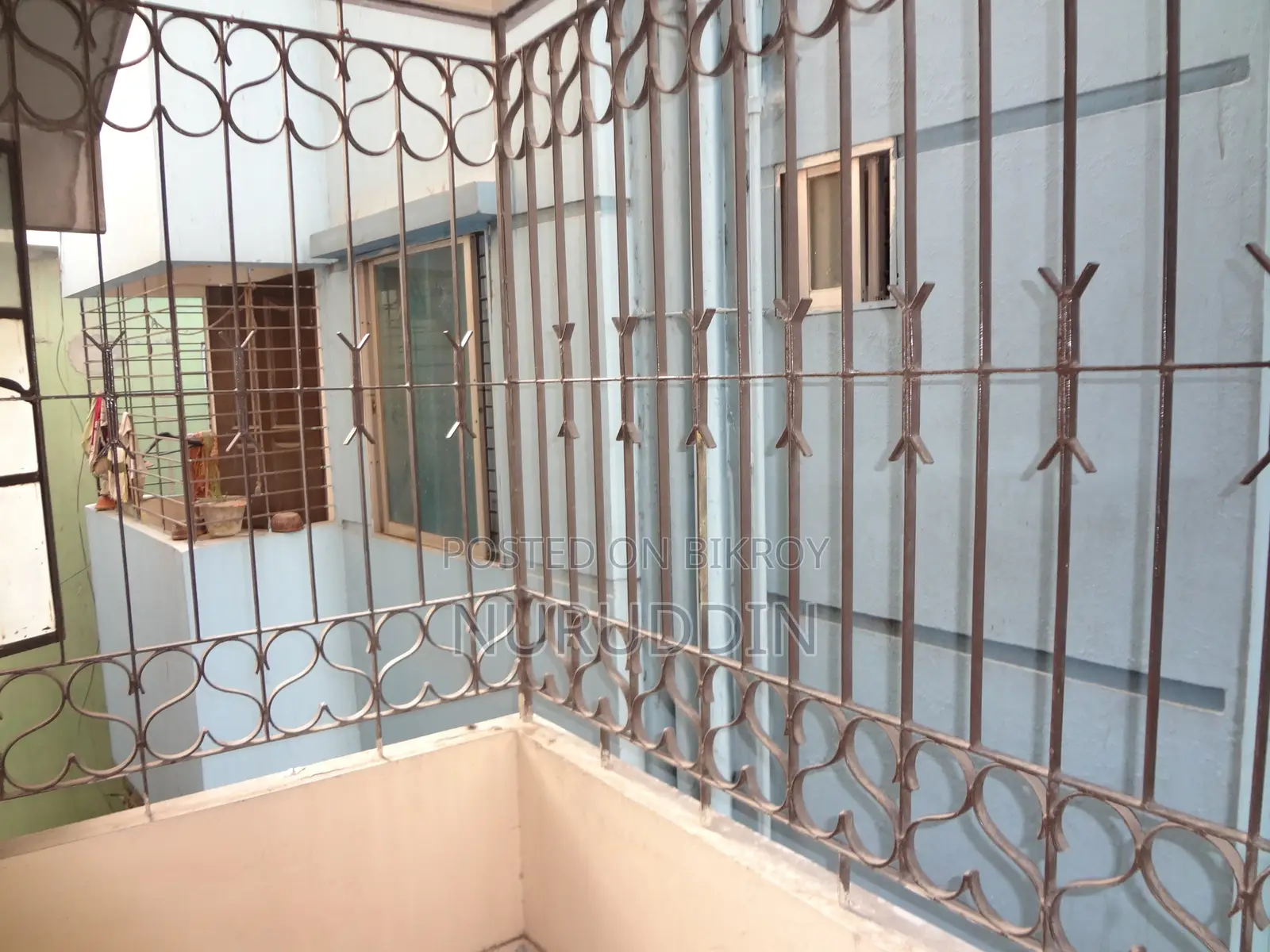 মালিবাগে ২ বেডরুমের অ্যাপার্টমেন্ট বিক্রয়