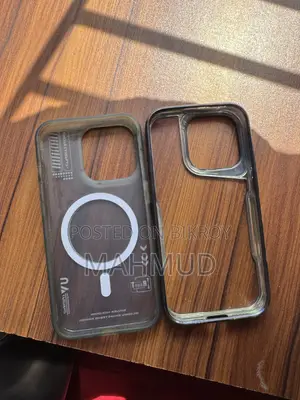 iPhone 15 Pro এর জন্য কভার