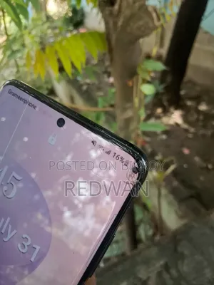 স্যামসাং গ্যালাক্সি এস২০+ ৫জি ১২৮ জিবি ব্ল্যাক