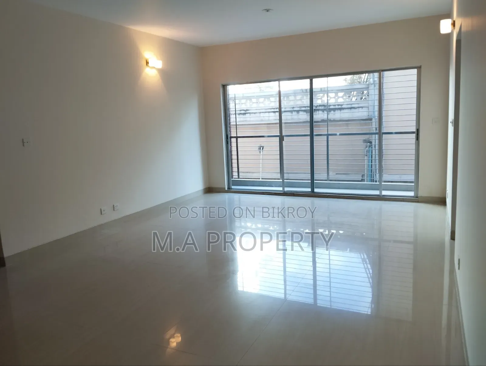 4 Bedrooms Apartment in Anz, Gulshan for Rent