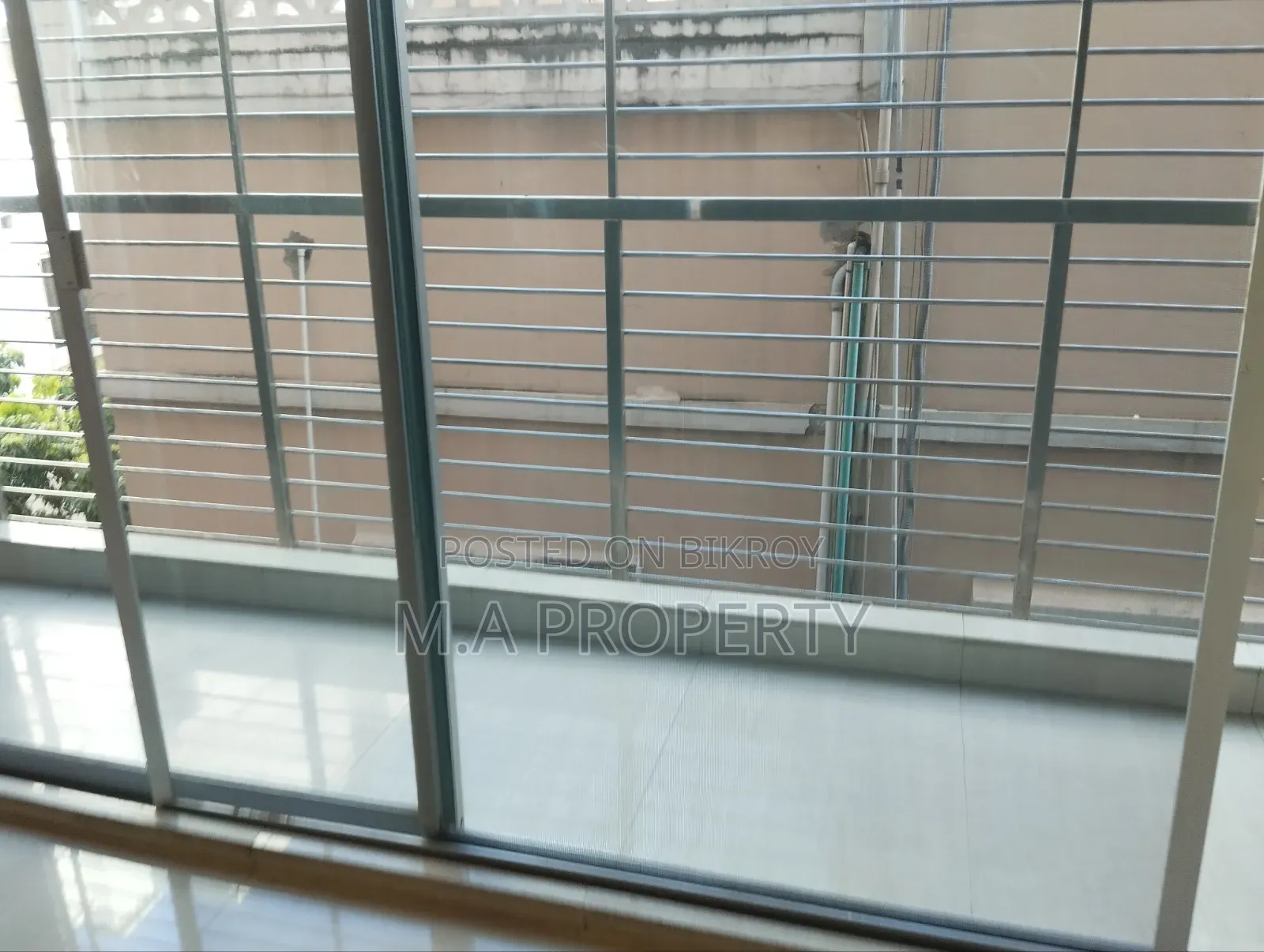 4 Bedrooms Apartment in Anz, Gulshan for Rent