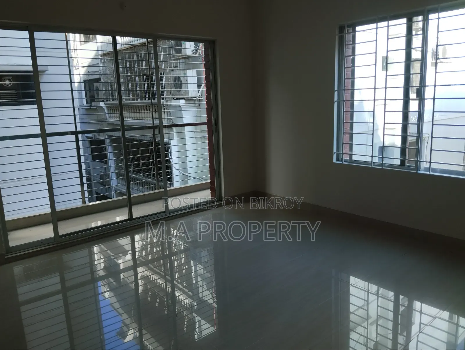 4 Bedrooms Apartment in Anz, Gulshan for Rent