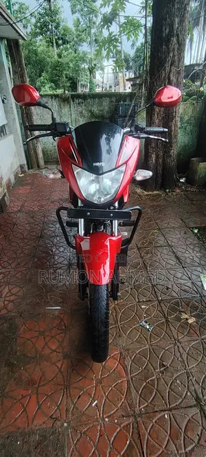 Hero Glamour 2021 Red