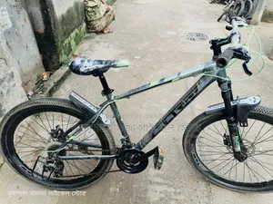 Core Nio 100, Ridden for 1 month only
