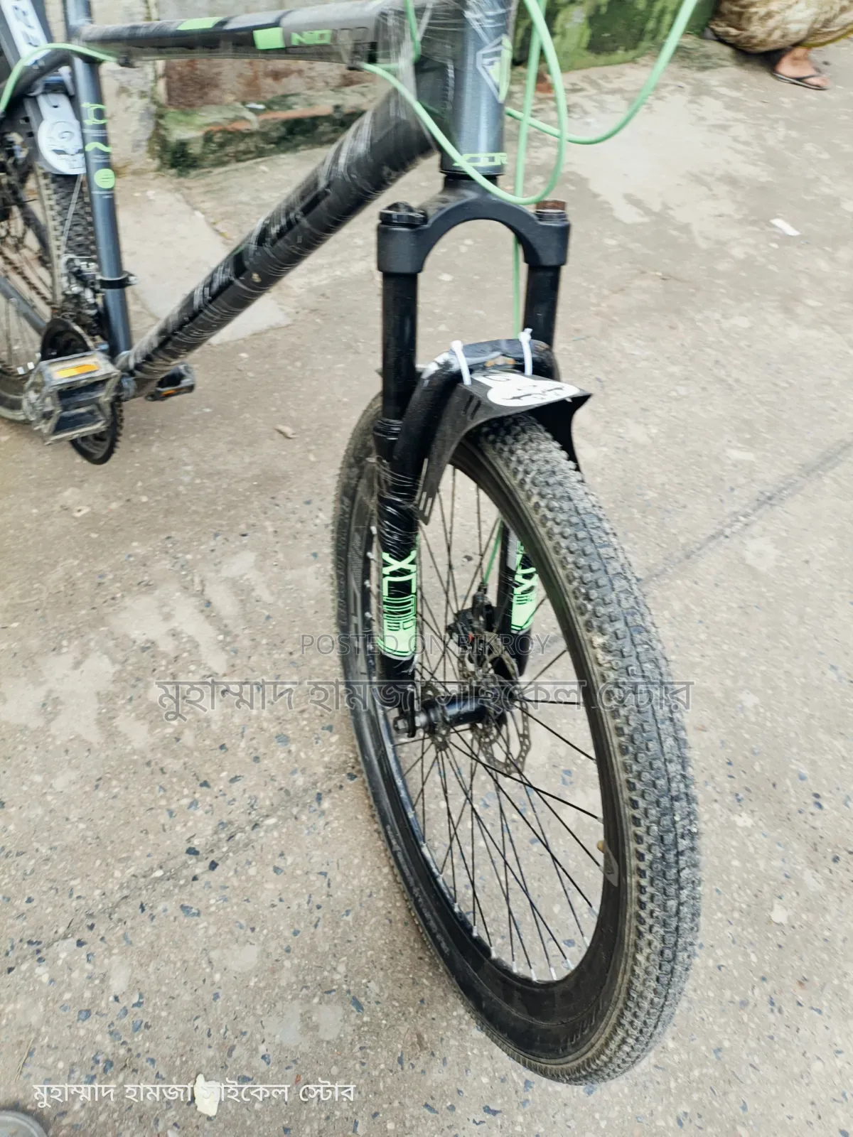 Core Nio 100, Ridden for 1 month only