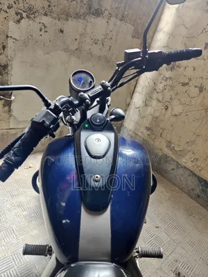 বাজাজ এভেঞ্জার ১৫০ স্ট্রিট ২০১৬ ব্লু