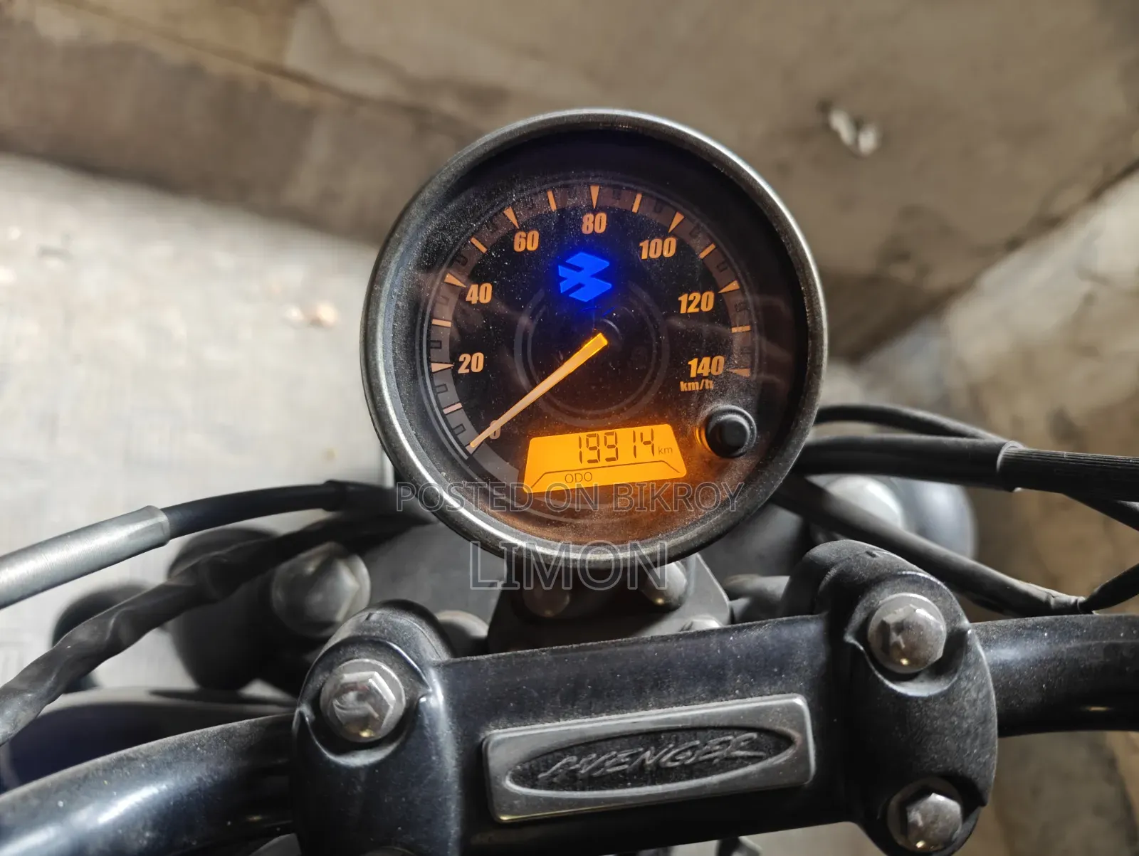 বাজাজ এভেঞ্জার ১৫০ স্ট্রিট ২০১৬ ব্লু