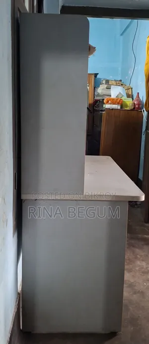 ৫০x২৮ ইঞ্চি ভালো মানের টেবিল