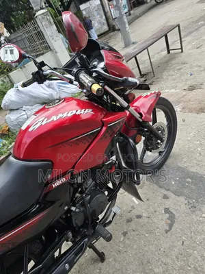 Hero Glamour 2020 Red