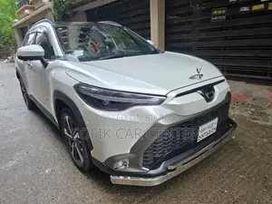 Toyota Corolla Cross 2025 Pearl