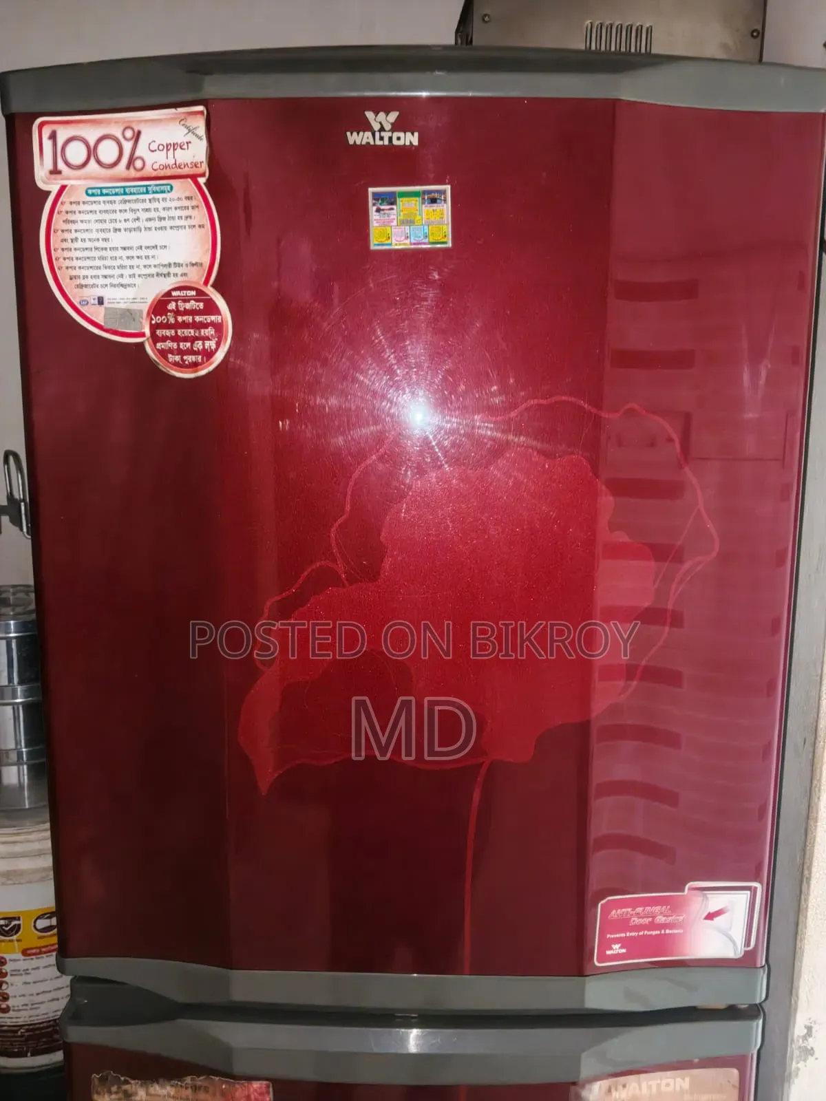 Walton Refrigerator, 100% Copper, 18 cft, The fridge looks like completely new
