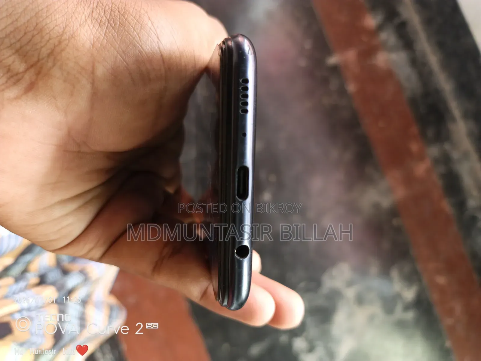 Samsung Galaxy M20 32 GB Black