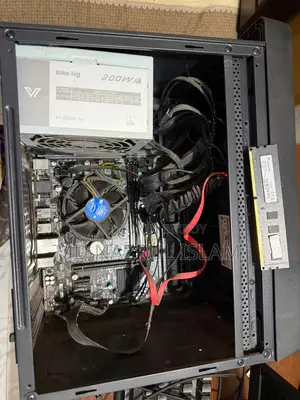 Desktop Computer Gigabyte 8GB Intel Core I3 SSD 250GB