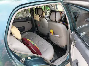 Toyota Starlet 2000 Green