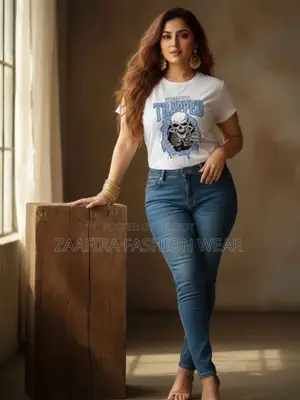 মেয়েদের টি-শার্ট