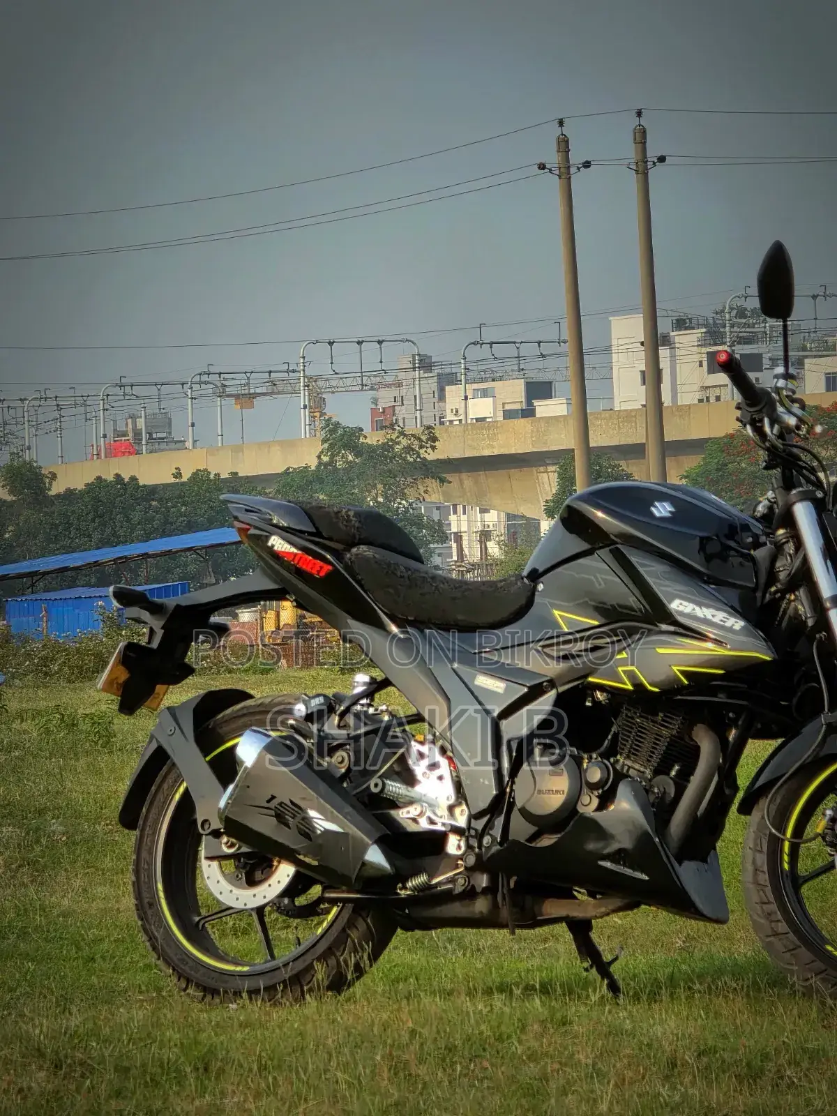 New Suzuki Gixxer 2025 Black