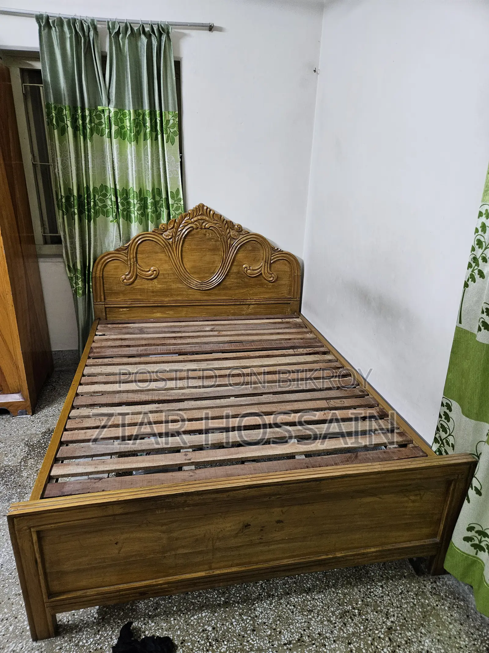 সেগুন কাঠের খাট
