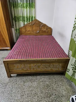 সেগুন কাঠের খাট