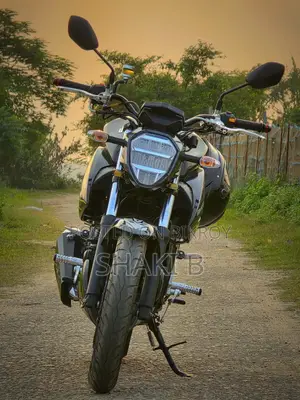 New Suzuki Gixxer 2025 Black