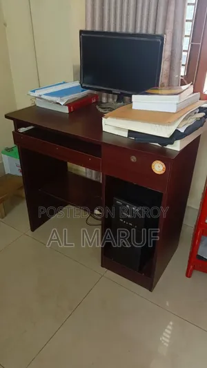 Computer Table
