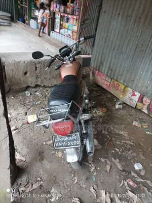 Honda 2006 Red