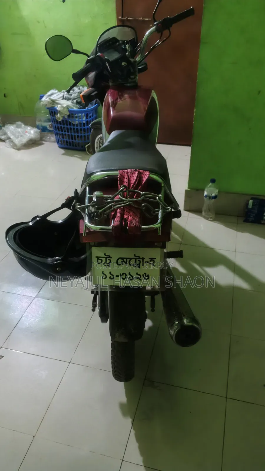 মোটরসাইকেল ২০০১ রেড