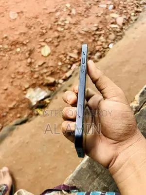 Apple iPhone 12 128 GB