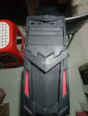 Desktop Computer Gigabyte 4GB Intel Core i5 HDD 512GB