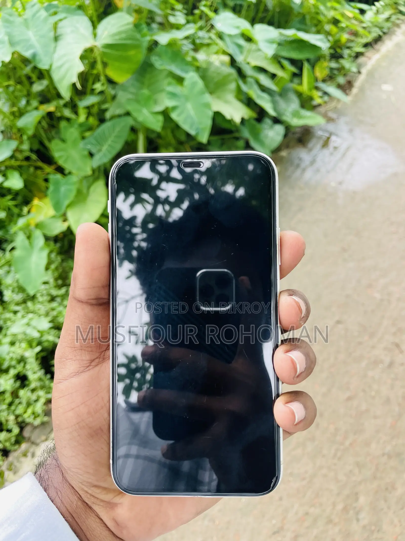 Apple iPhone 11 64 GB Yellow