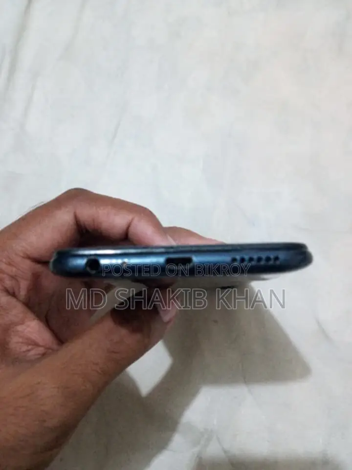 Vivo Y93 32 GB Blue