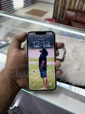 অ্যাপল আইফোন ১৩ ১২৮ জিবি হোয়াইট