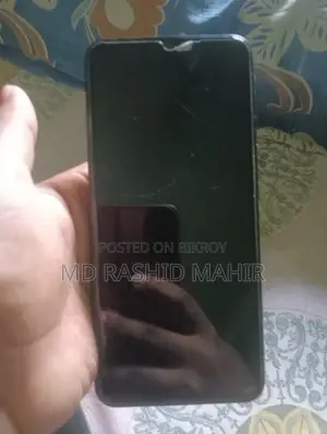 ভিভো ওয়াই২৮ ১২৮ জিবি লাল
