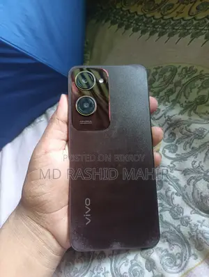 ভিভো ওয়াই২৮ ১২৮ জিবি লাল