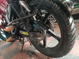 হিরো হাঙ্ক ২০১৮ লাল