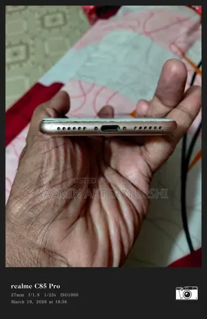 অ্যাপল আইফোন ৮ ৬৪ জিবি হোয়াইট