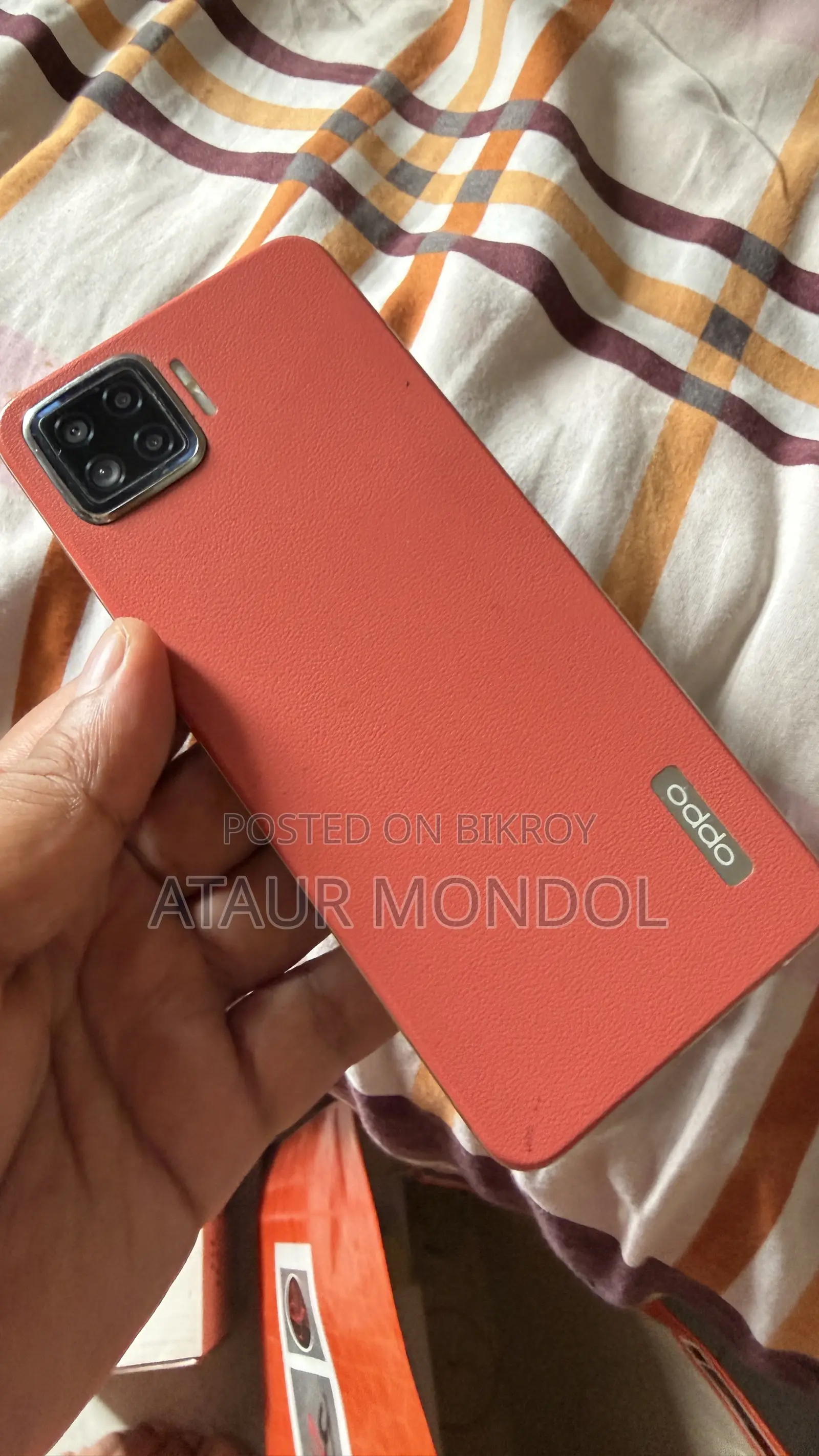 ওপ্পো এফ১৭ ১২৮ জিবি অরেঞ্জ