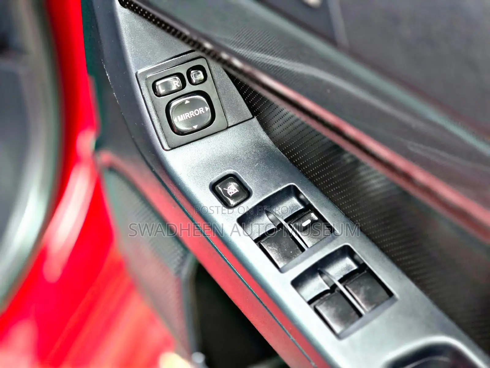মিতসুবিশি ল্যান্সার ২০১০ রেড