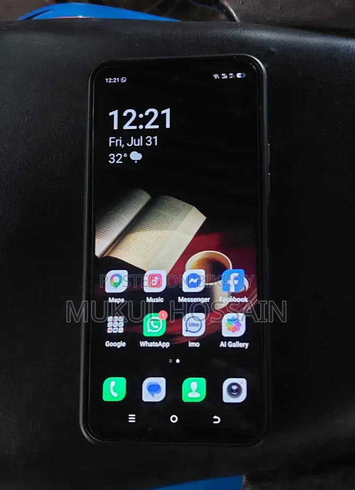 টেকনো স্পার্ক ৪০ ১২৮ জিবি কালো