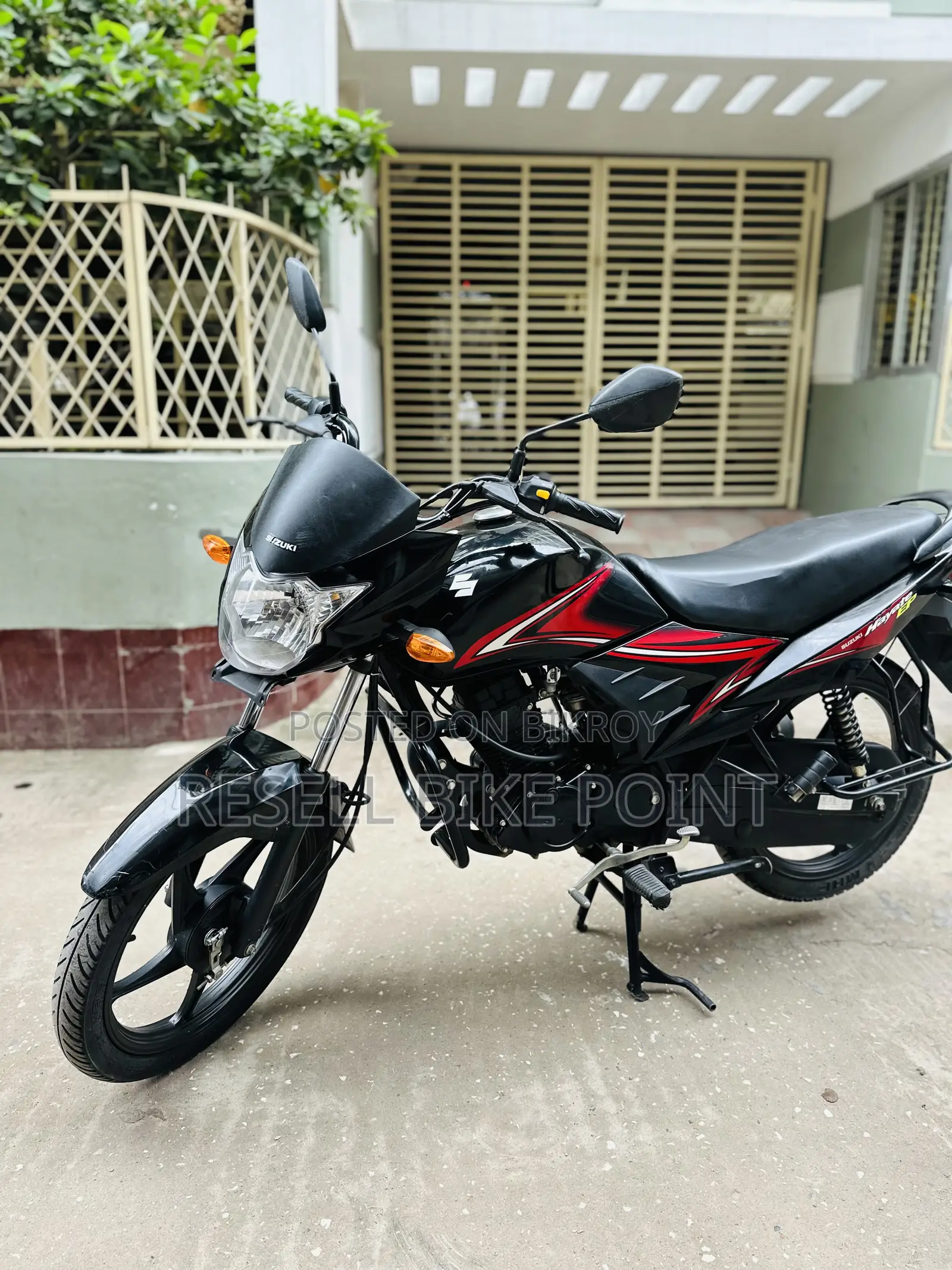 Suzuki Hayate 2025 Black