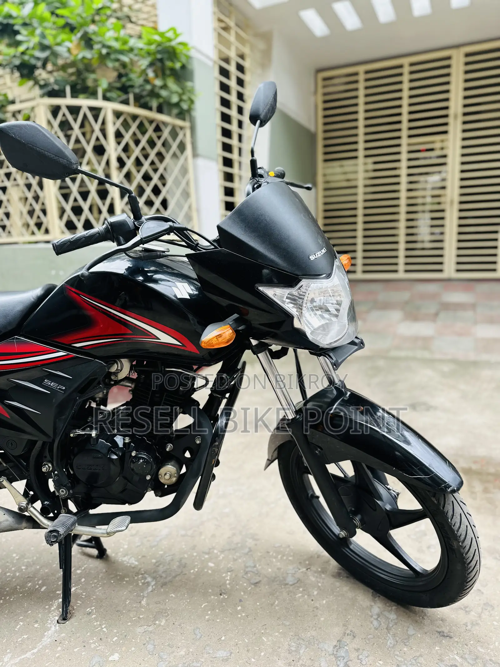 Suzuki Hayate 2025 Black