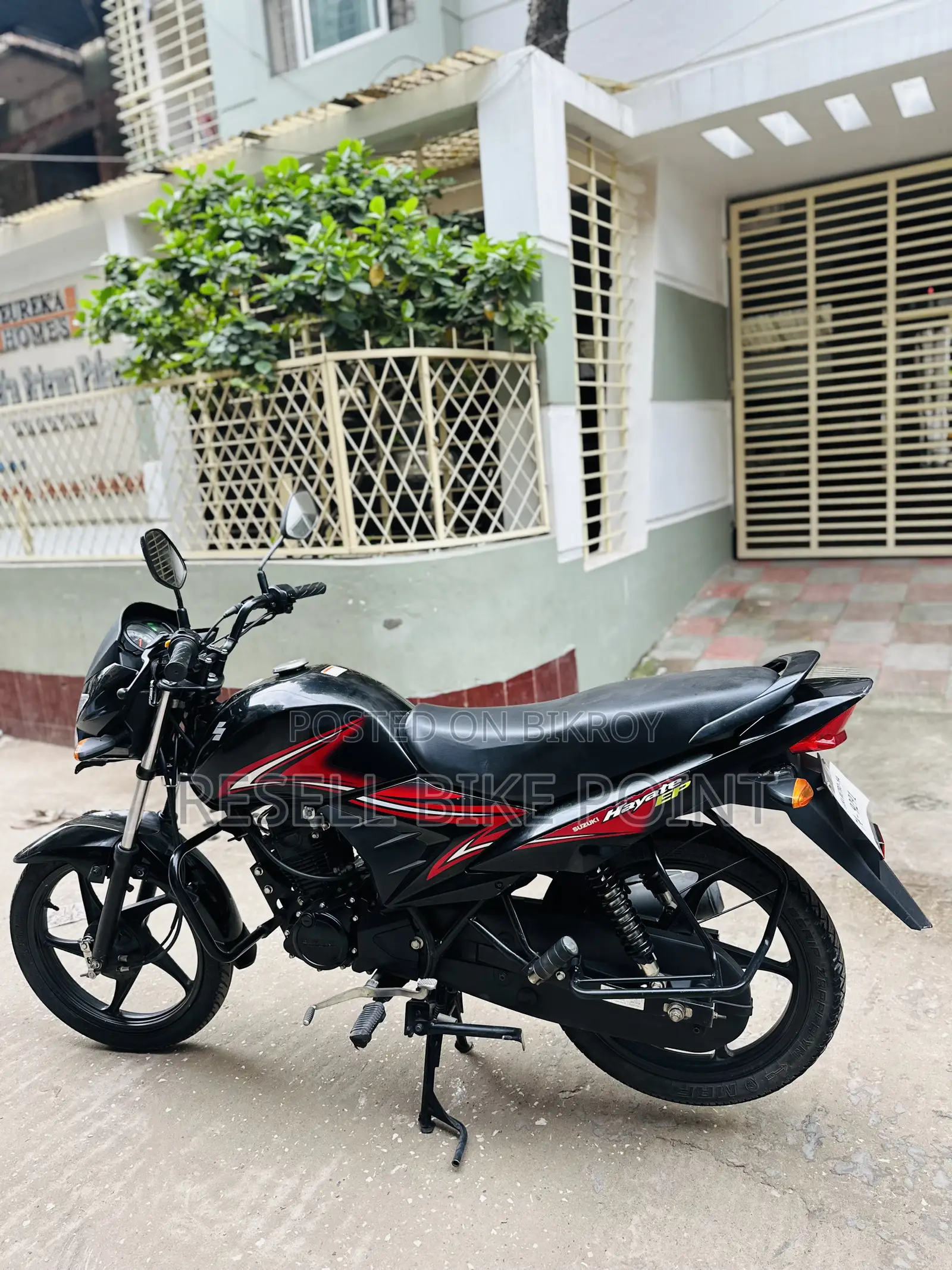 Suzuki Hayate 2025 Black