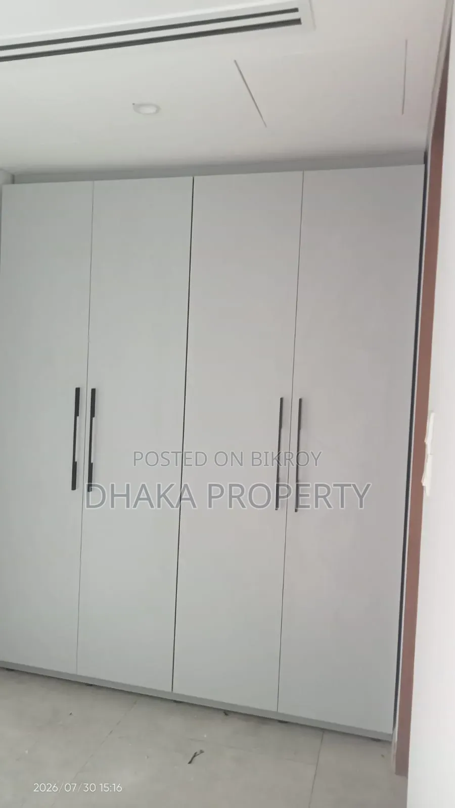 2700SqFt Office Apartment Rent at Gulshan 2