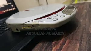 সনি অ্যাট্রাক৩ এমপি৩ সিডি প্লেয়ার ওয়াকম্যান