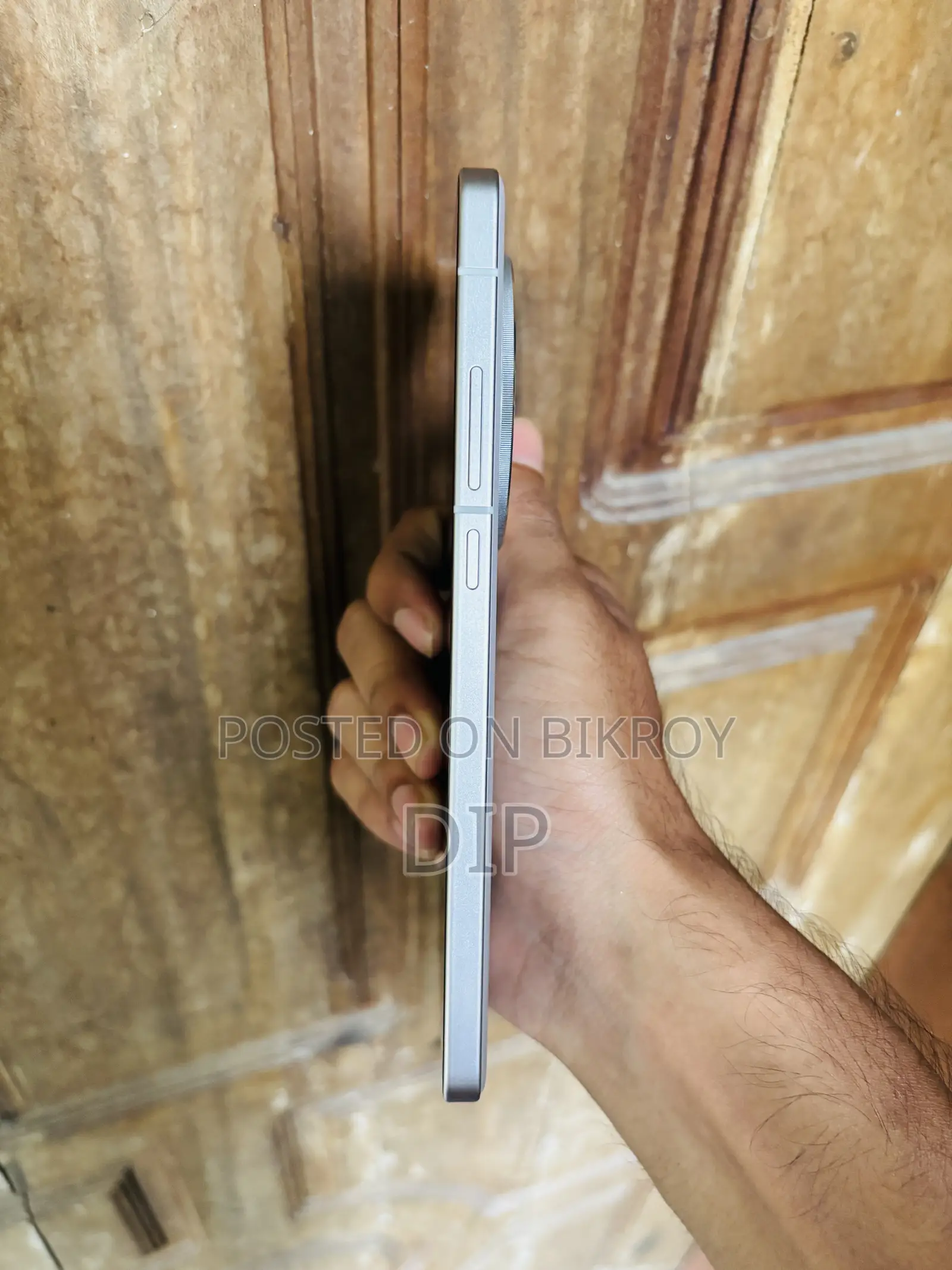 নিউ ভিভো এক্স১০০ প্রো ২৫৬ জিবি সিলভার