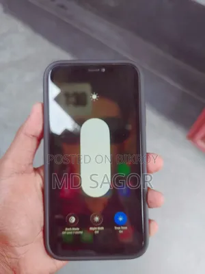 অ্যাপল আইফোন ১১ ৬৪ জিবি হোয়াইট