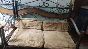 লোহার সোফা