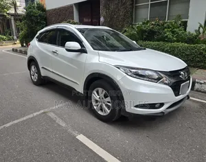 Honda Vezel 2014 Pearl