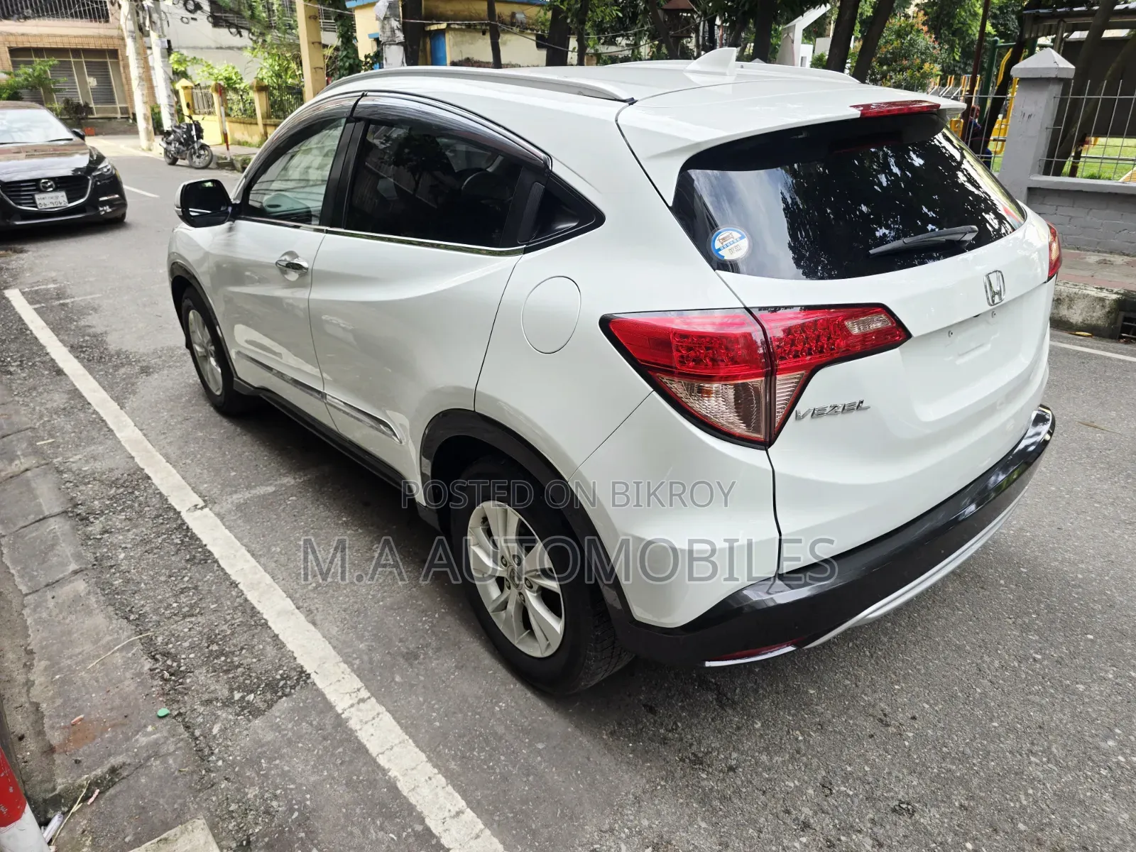 Honda Vezel 2014 Pearl